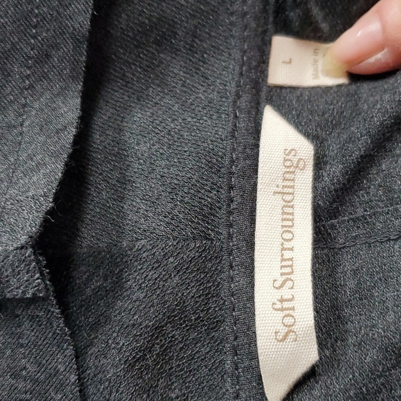 Soft Surroundings Dark Gray Open Cardigan Pockets Embroidered Knit Neutral Sz.L - Picture 6 of 7